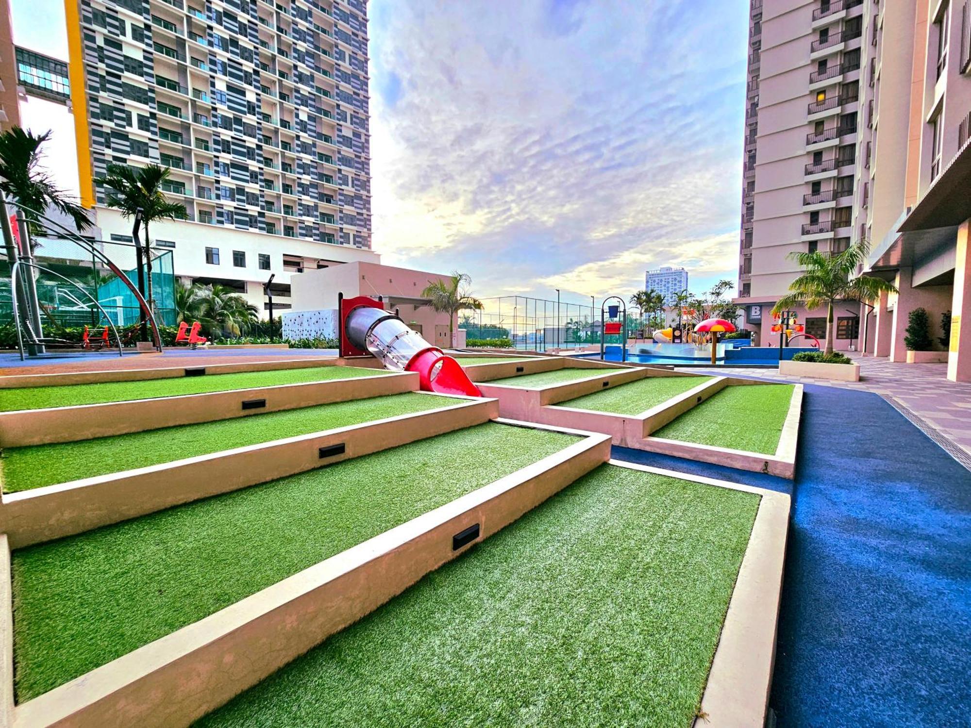 Bali Residence Waterpark Executive Suites Melaka By Ggm Exterior foto